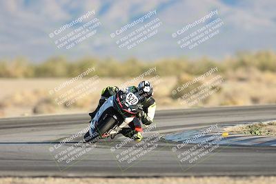 media/Dec-07-2025-CVMA (Sun) [[3e7d2de5dc]]/Race 18-Formula Twins-Formula 40 UL/